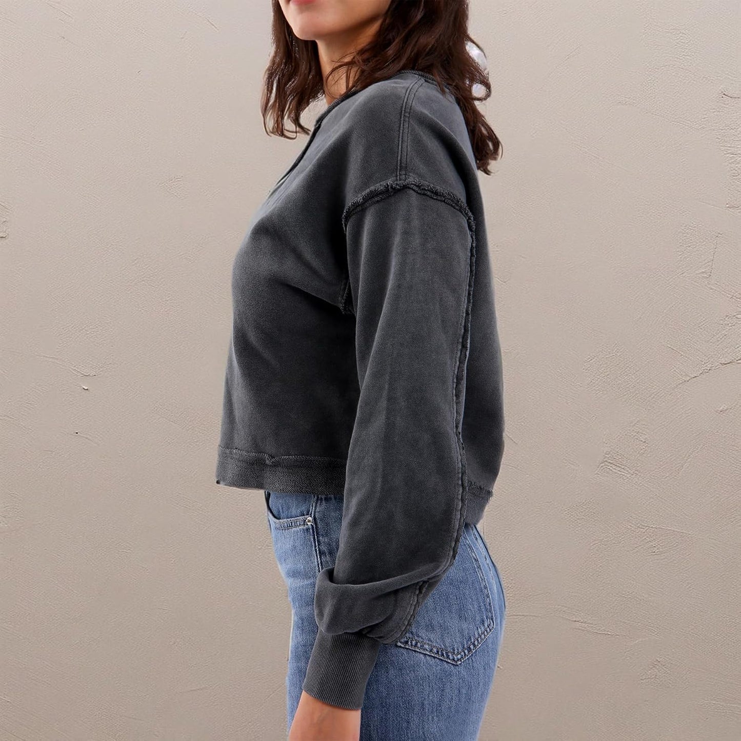 Women's Pullover Acid Washed Cropped Sweatshirt