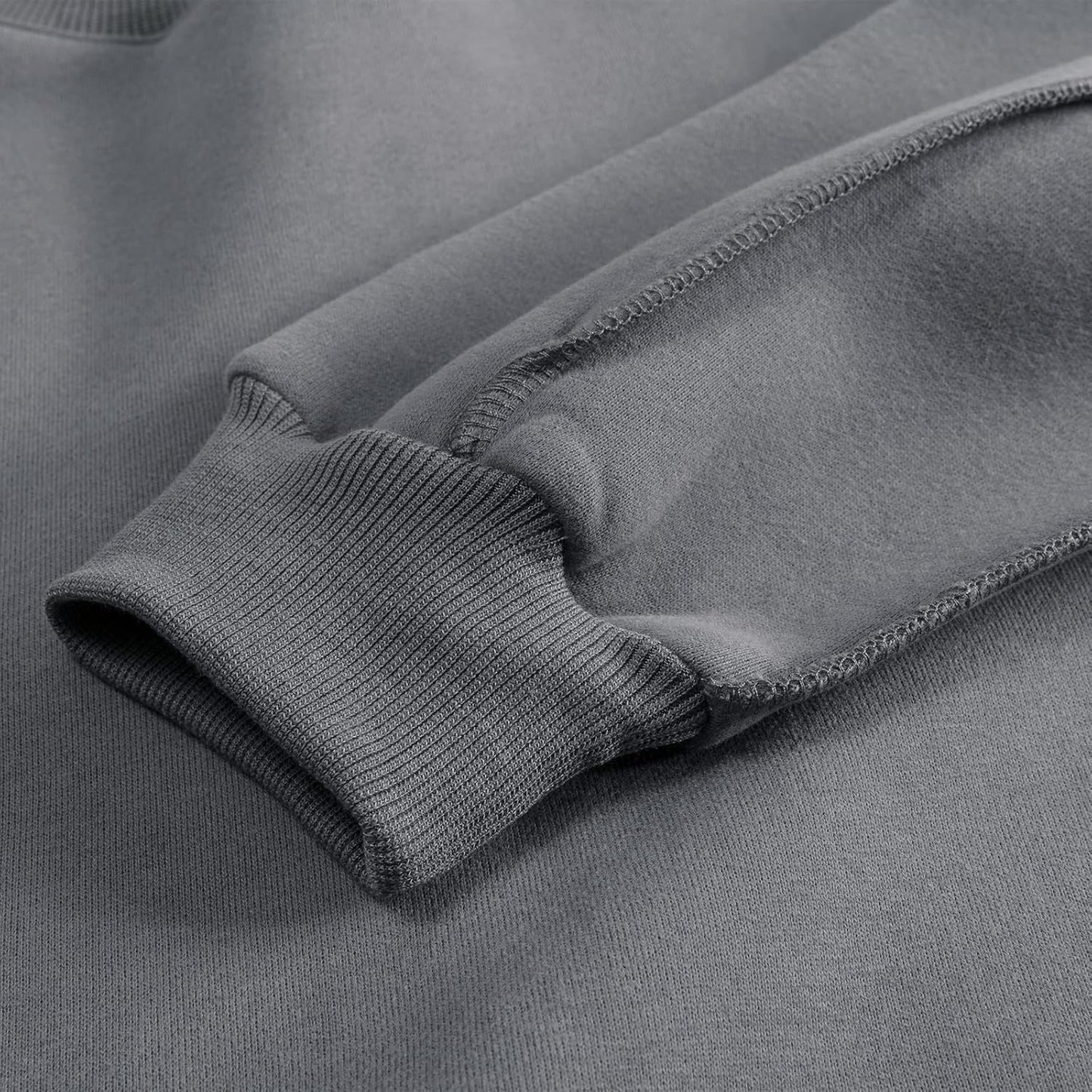 Women's Fleece Raw-cut Cropped Sweatshirt